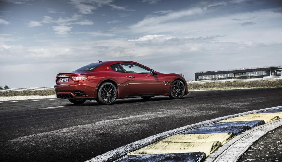  Maserati GranTurismo Sport Special Edition 2017 года  (фото 29 из 32)